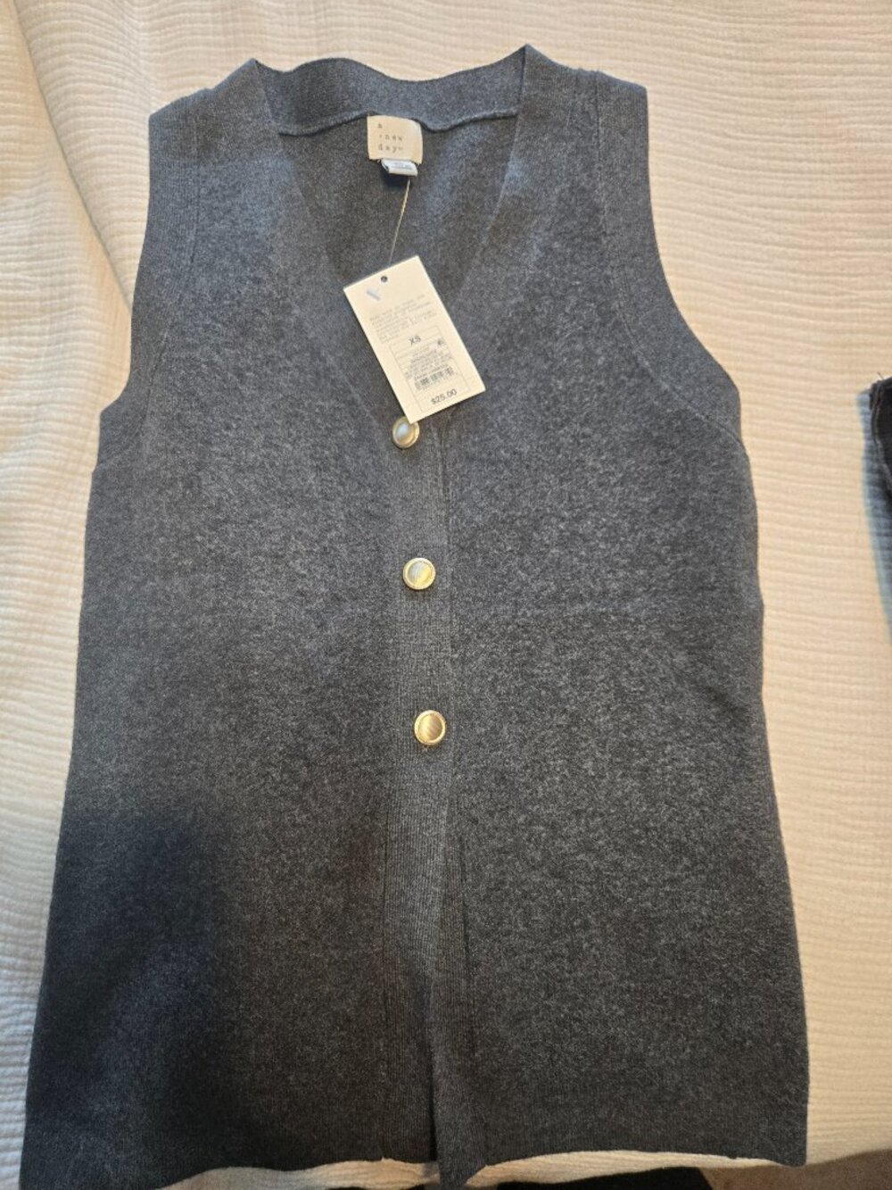 A new day sweater vest, NWT